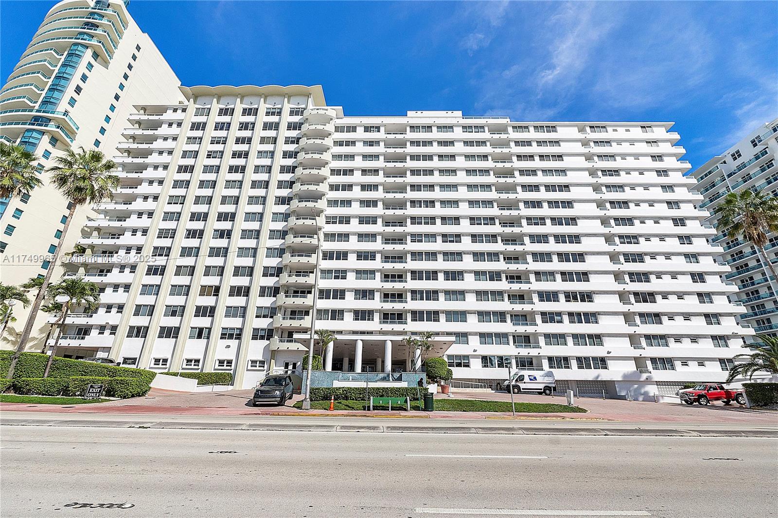 5005 Collins Ave #222,Miami Beach, FL 33140