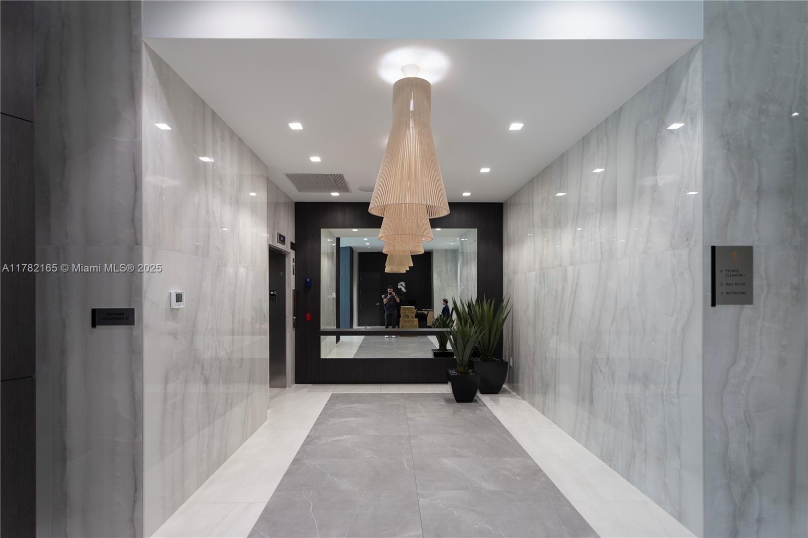 image Aurora Sunny Isles34