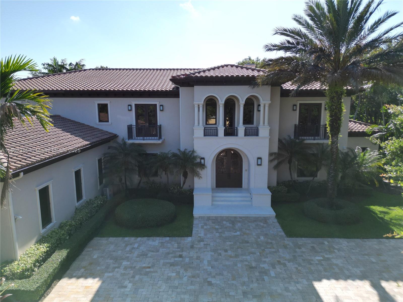 7740 SW 79th Ct Miami, FL 33143