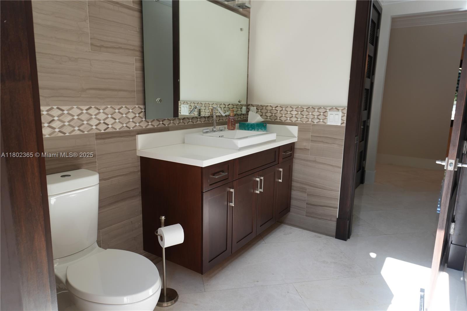 7740 SW 79th Ct Miami, FL 33143