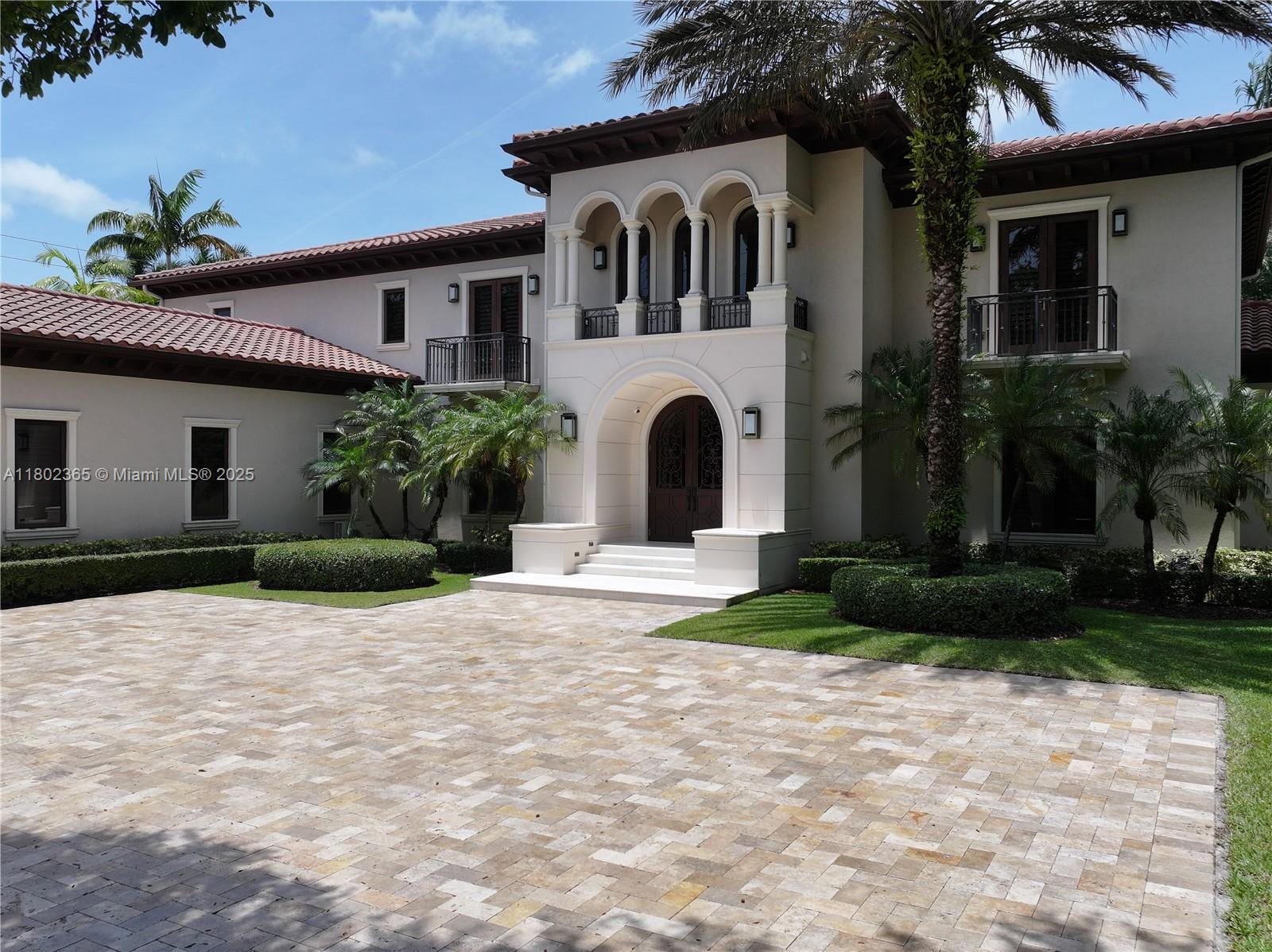 7740 SW 79th Ct Miami, FL 33143