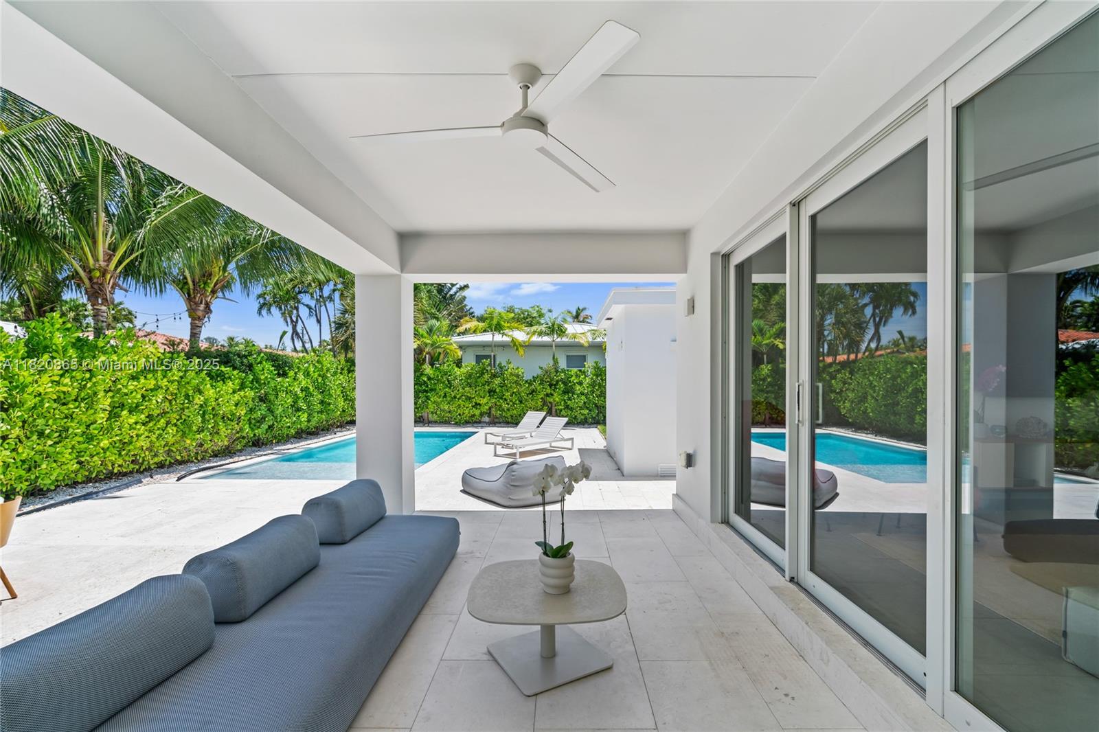 9033 Emerson Ave Surfside, FL 33154