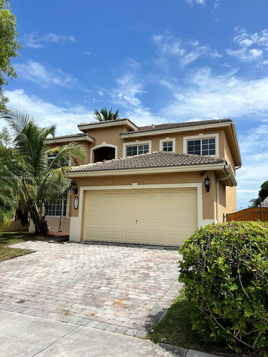 9032 SW 208th Ter #9032