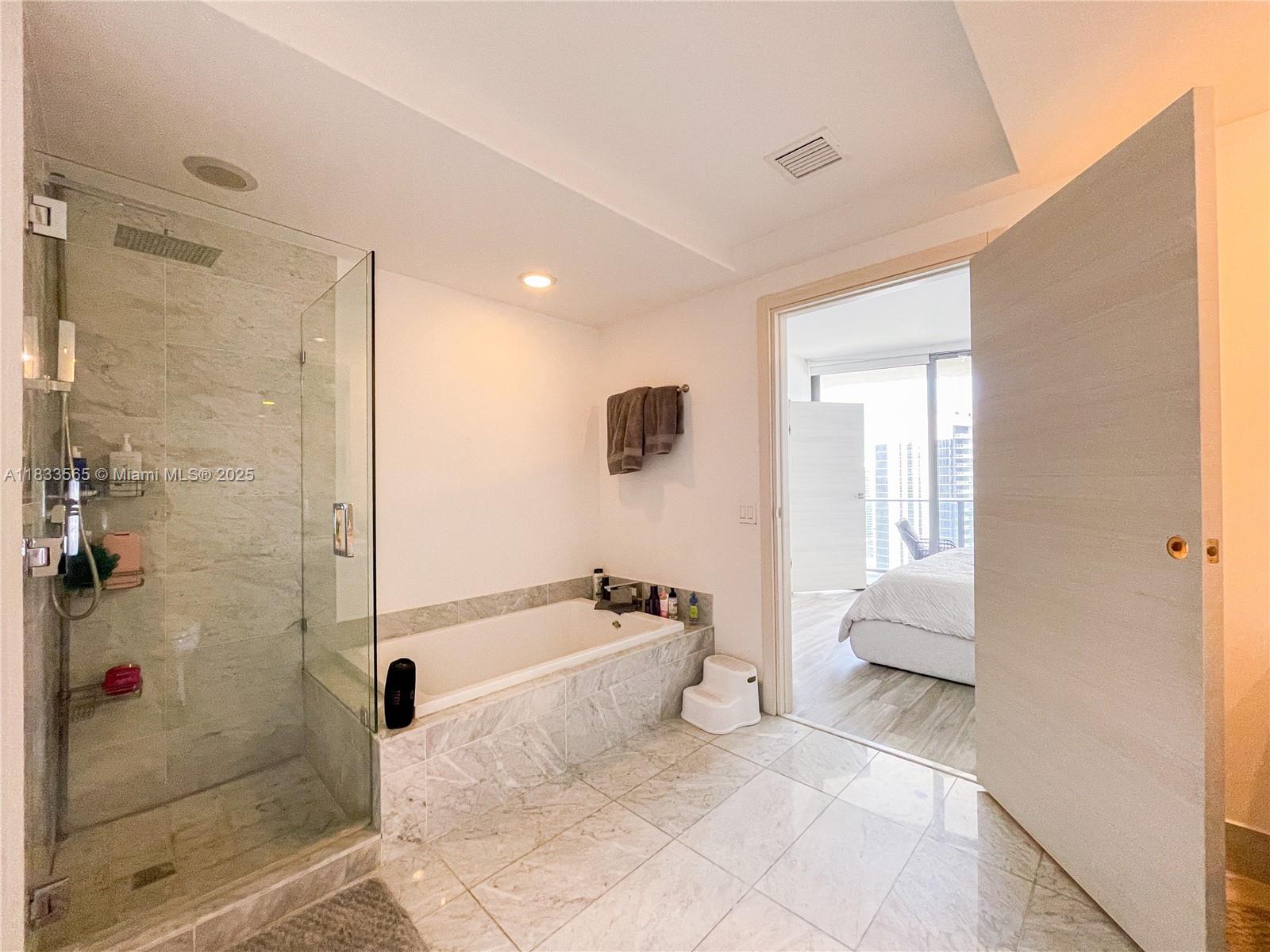image Sls Lux Residence26