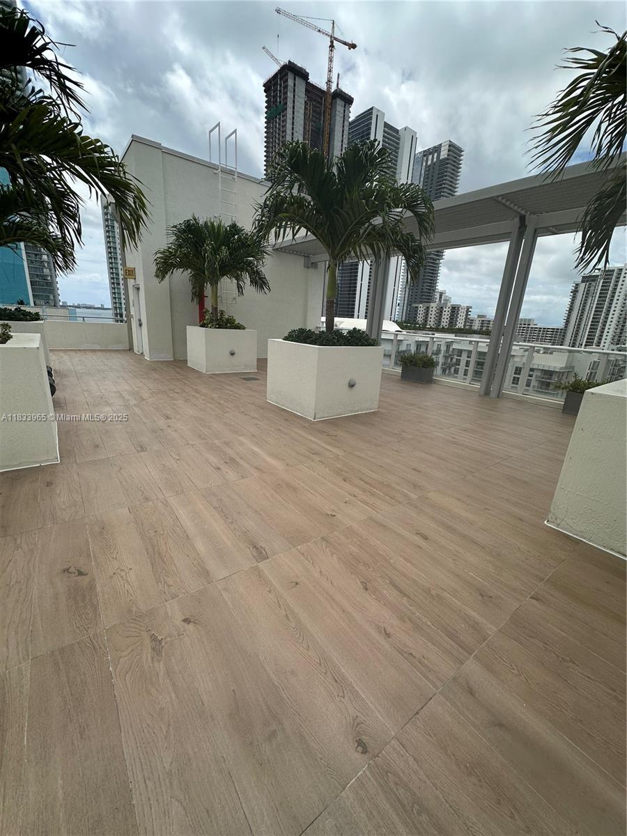 image 26 Edgewater6
