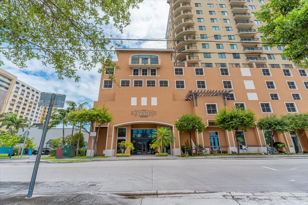 4242 NW 2nd St #1601