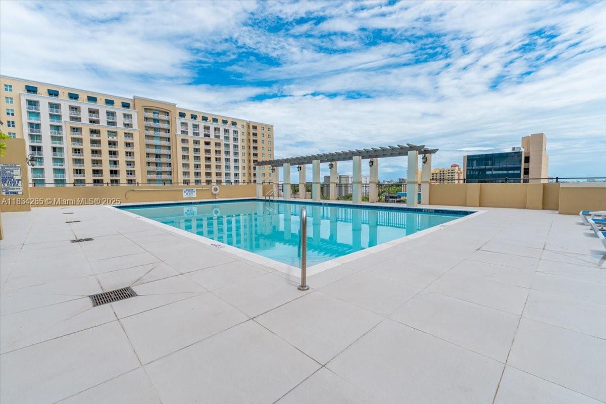 4242 NW 2nd St #1601 Miami, FL 33126