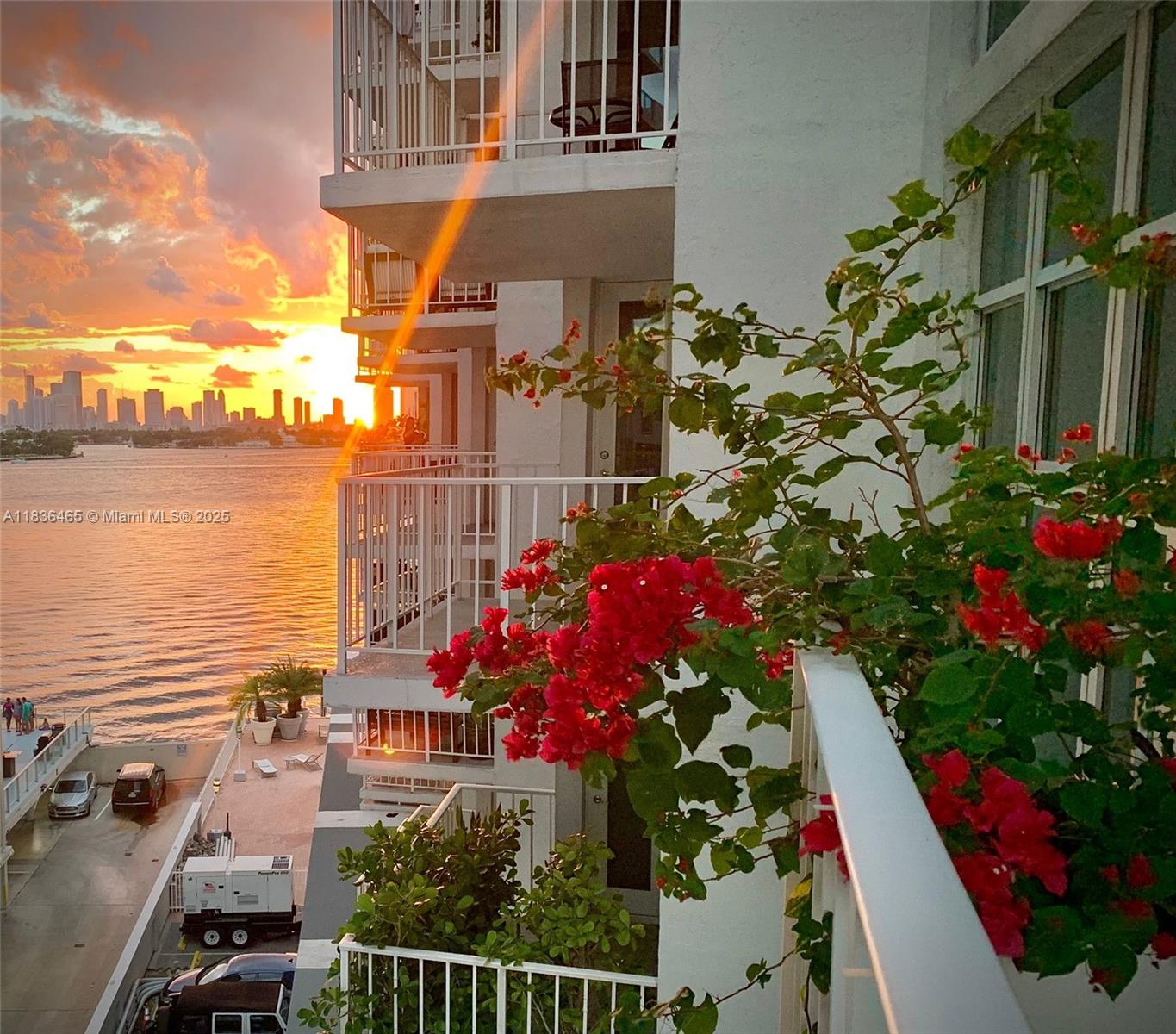 1228 West Ave #511