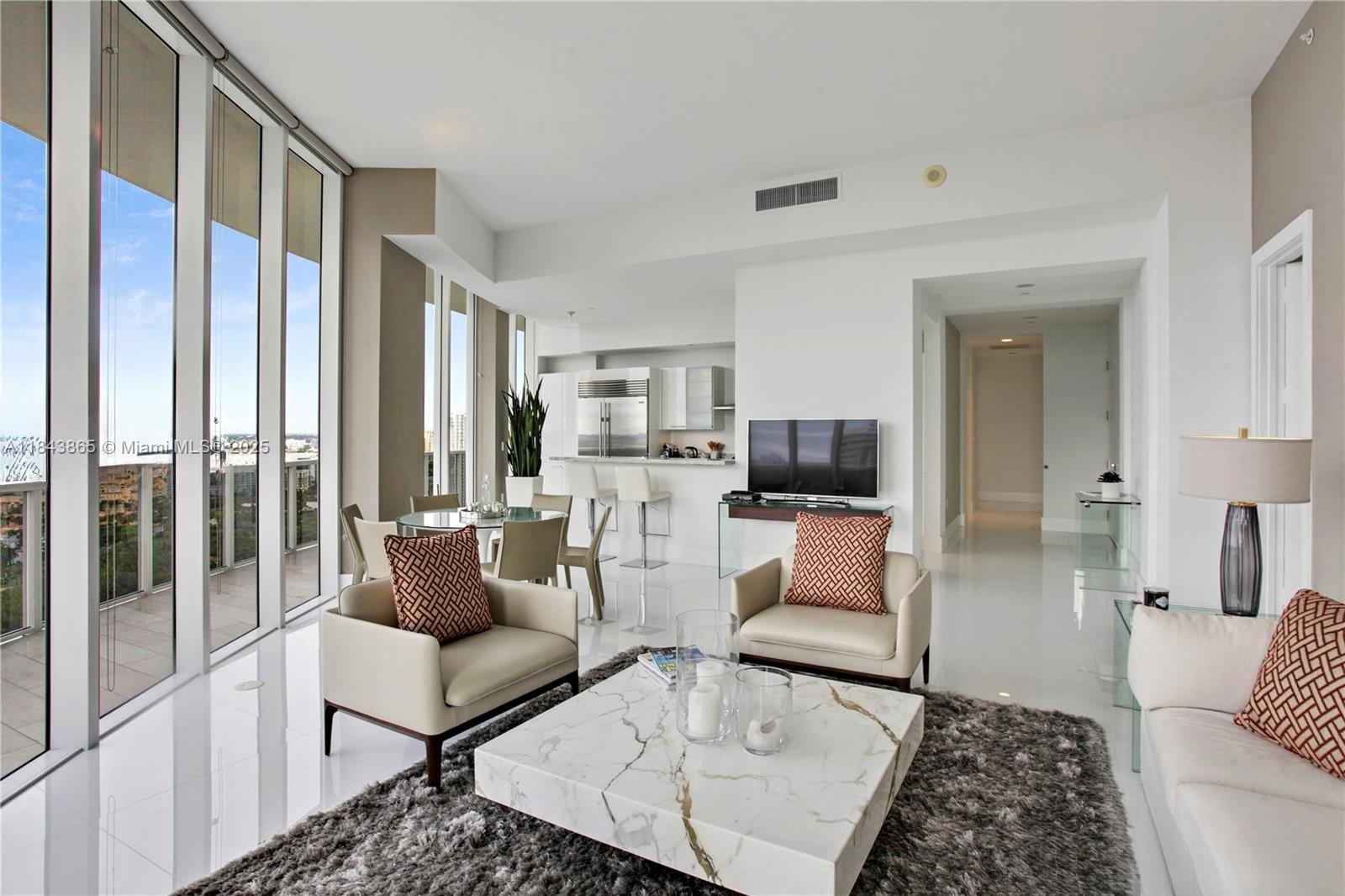 4100 Island Blvd #2303