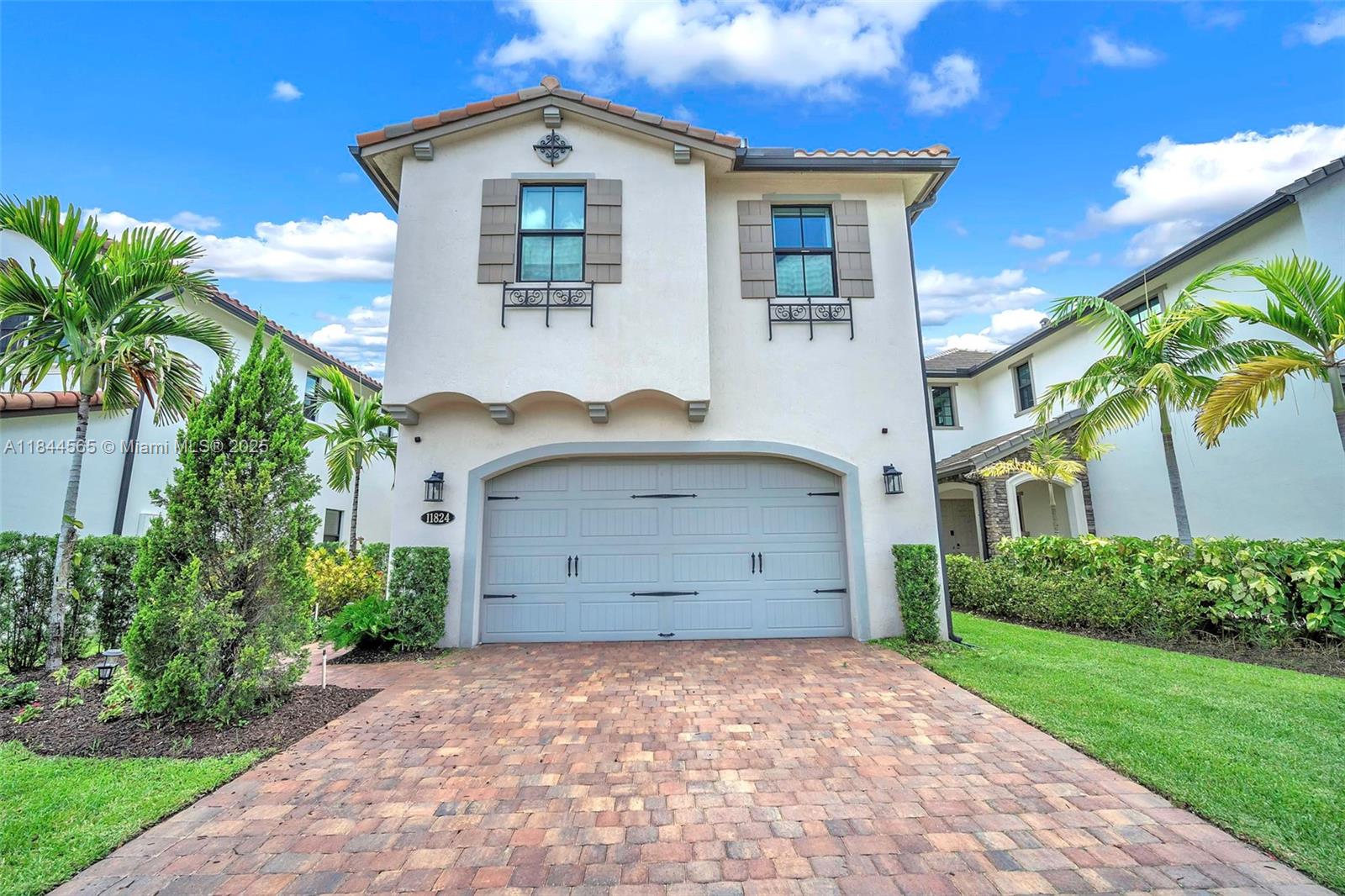 11824 SW 13th Ct