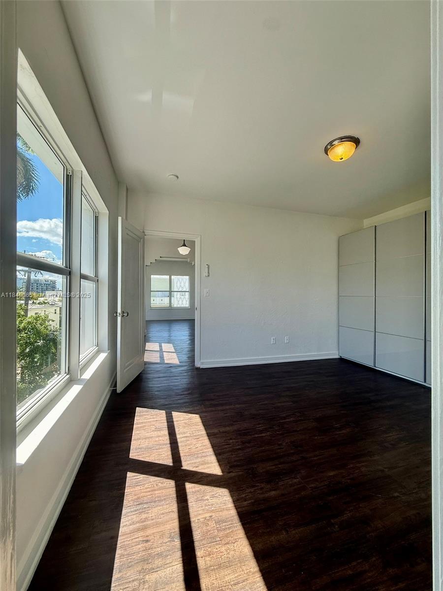 4035 N Meridian Ave #301 Miami Beach, FL 33140