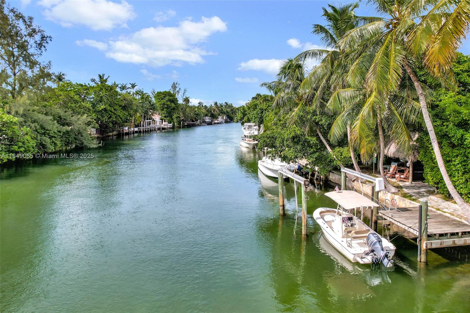 4035 N Meridian Ave #301 Miami Beach, FL 33140