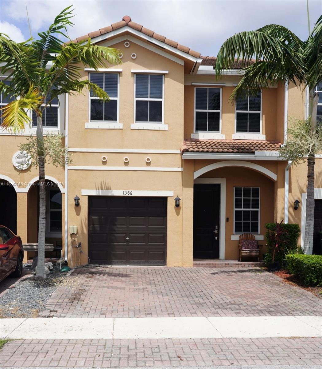 1386 SE 23rd Ter