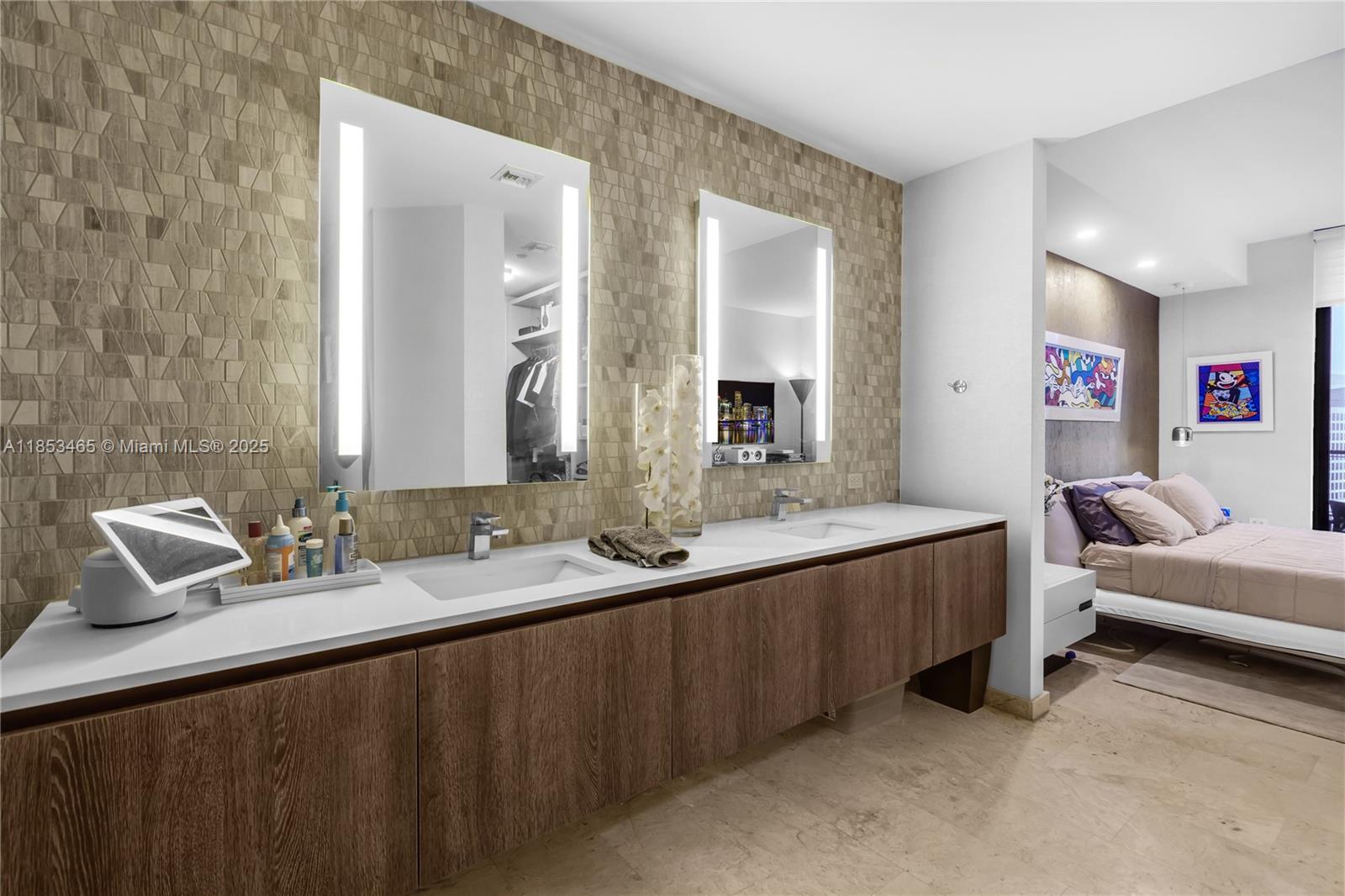 image Rise Condo15