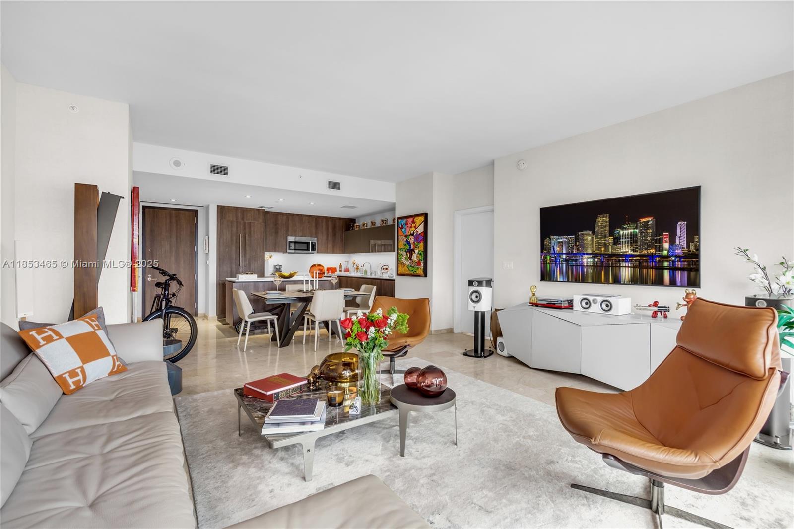 image Rise Condo4