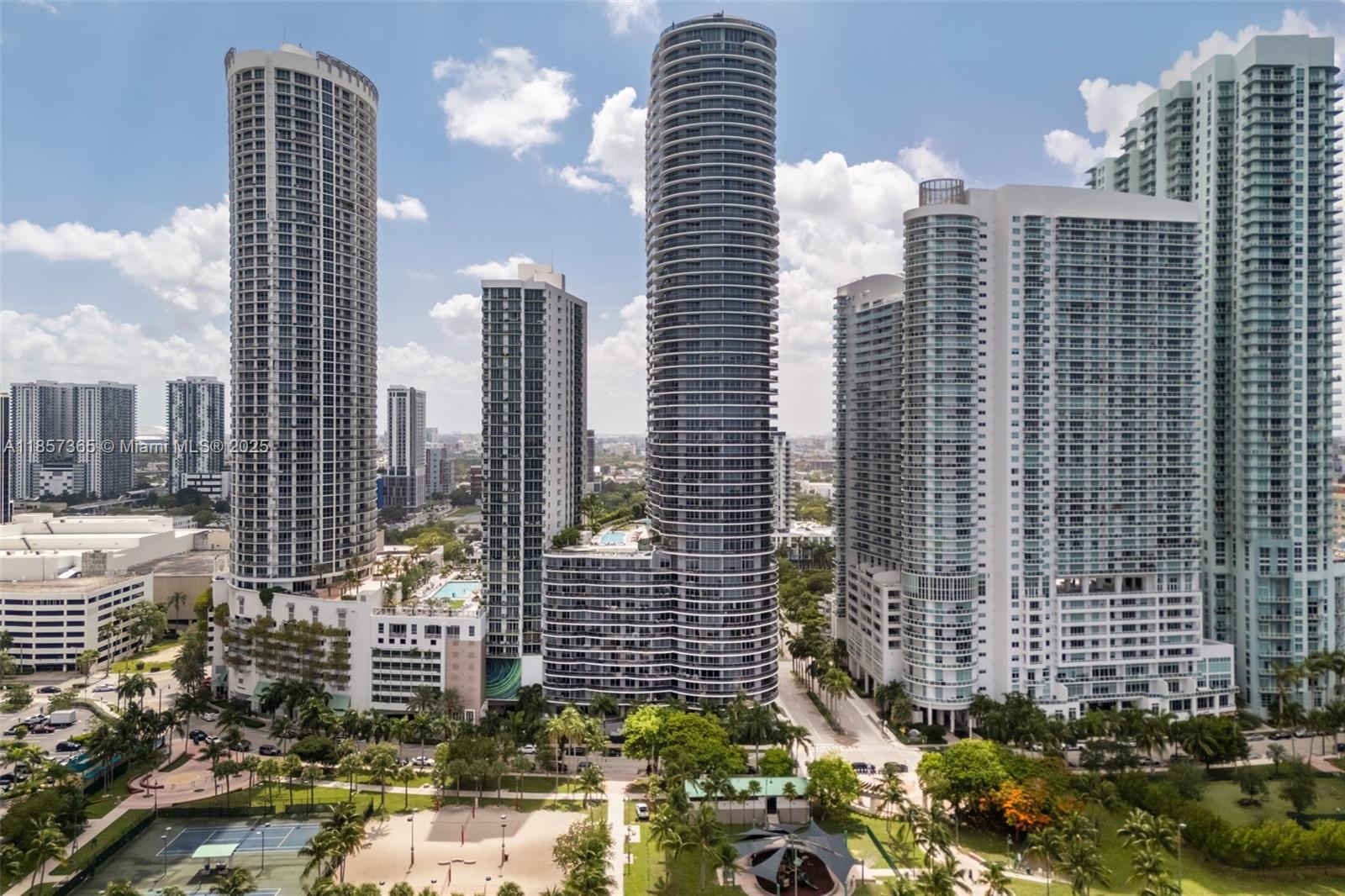 image ARIA ON THE BAY16