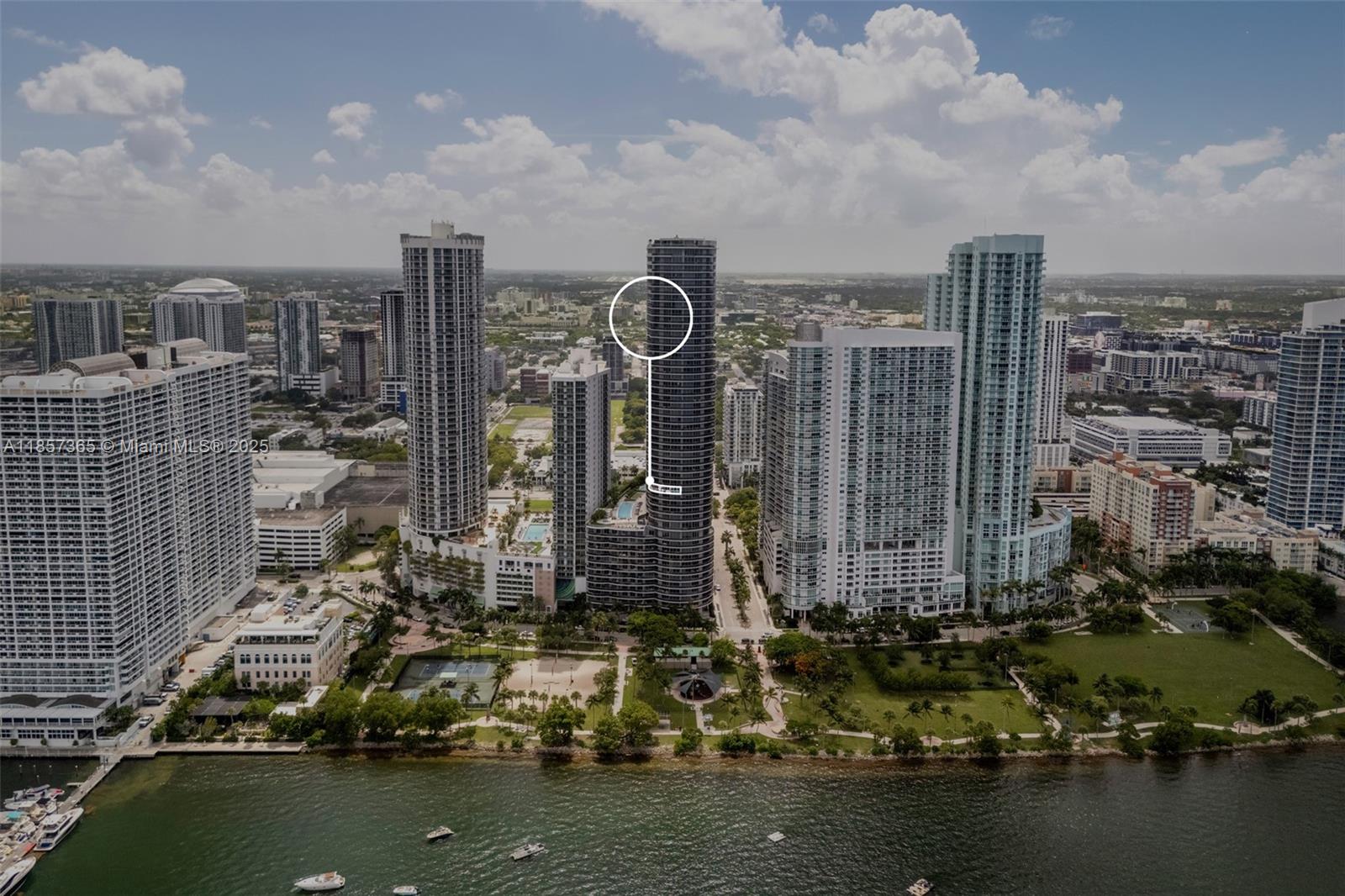 image ARIA ON THE BAY18