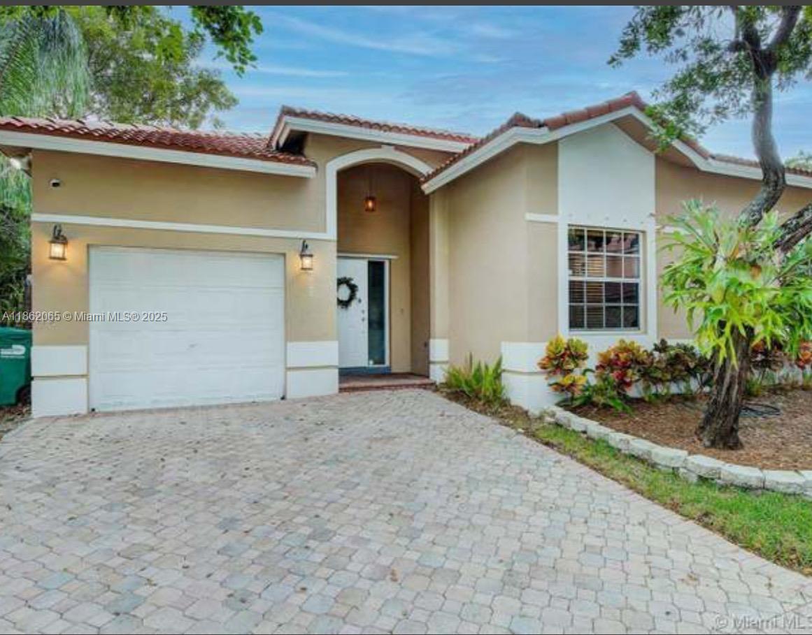 9000 SW 215th Ter