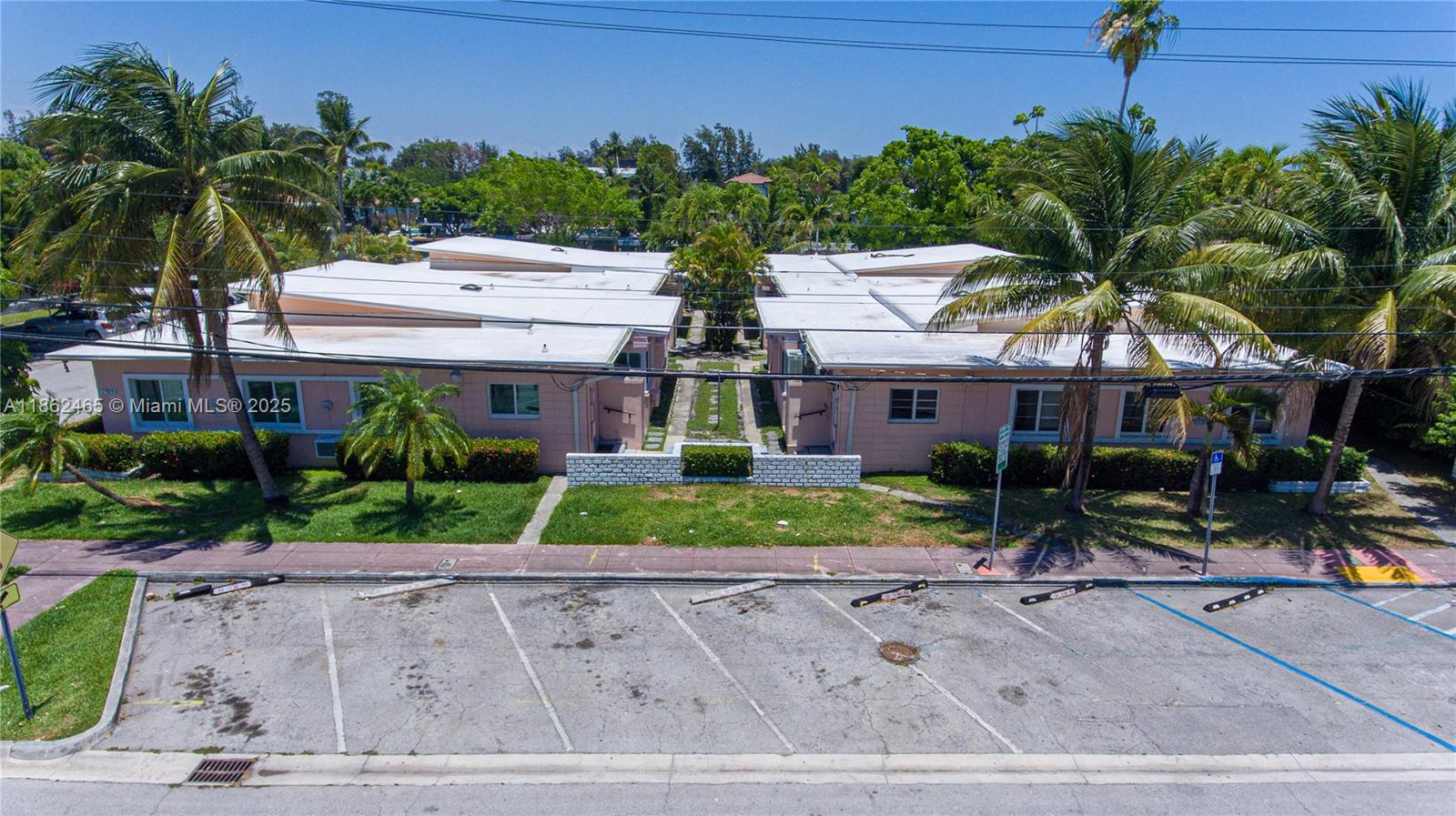 1785 Calais Dr 6th