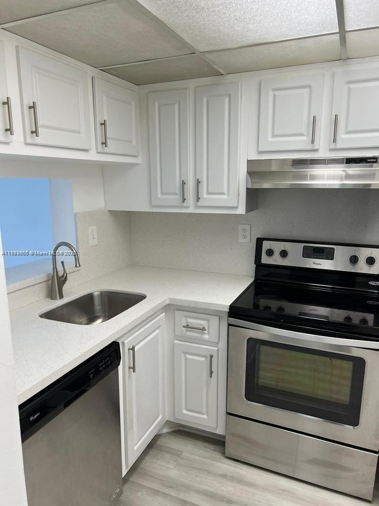 484 NW 165th St Rd #A-514