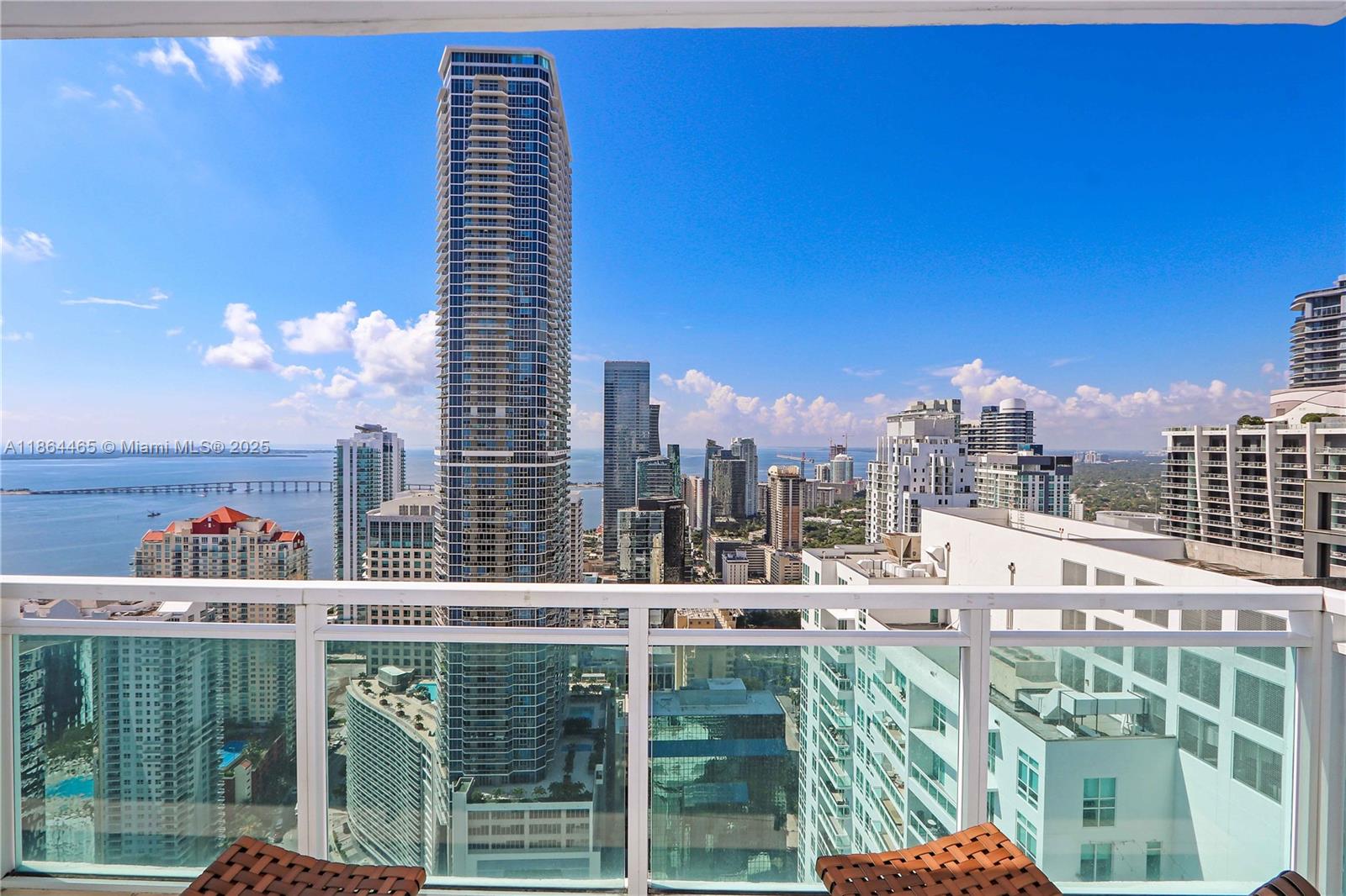 950 Brickell Bay Dr #4905