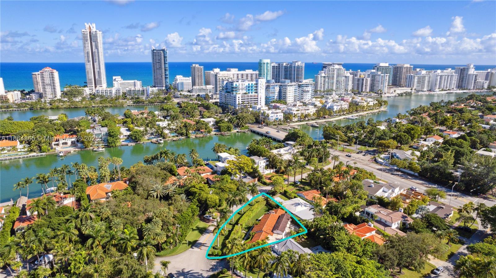 6350 Pinetree Dr Miami Beach, FL 33141