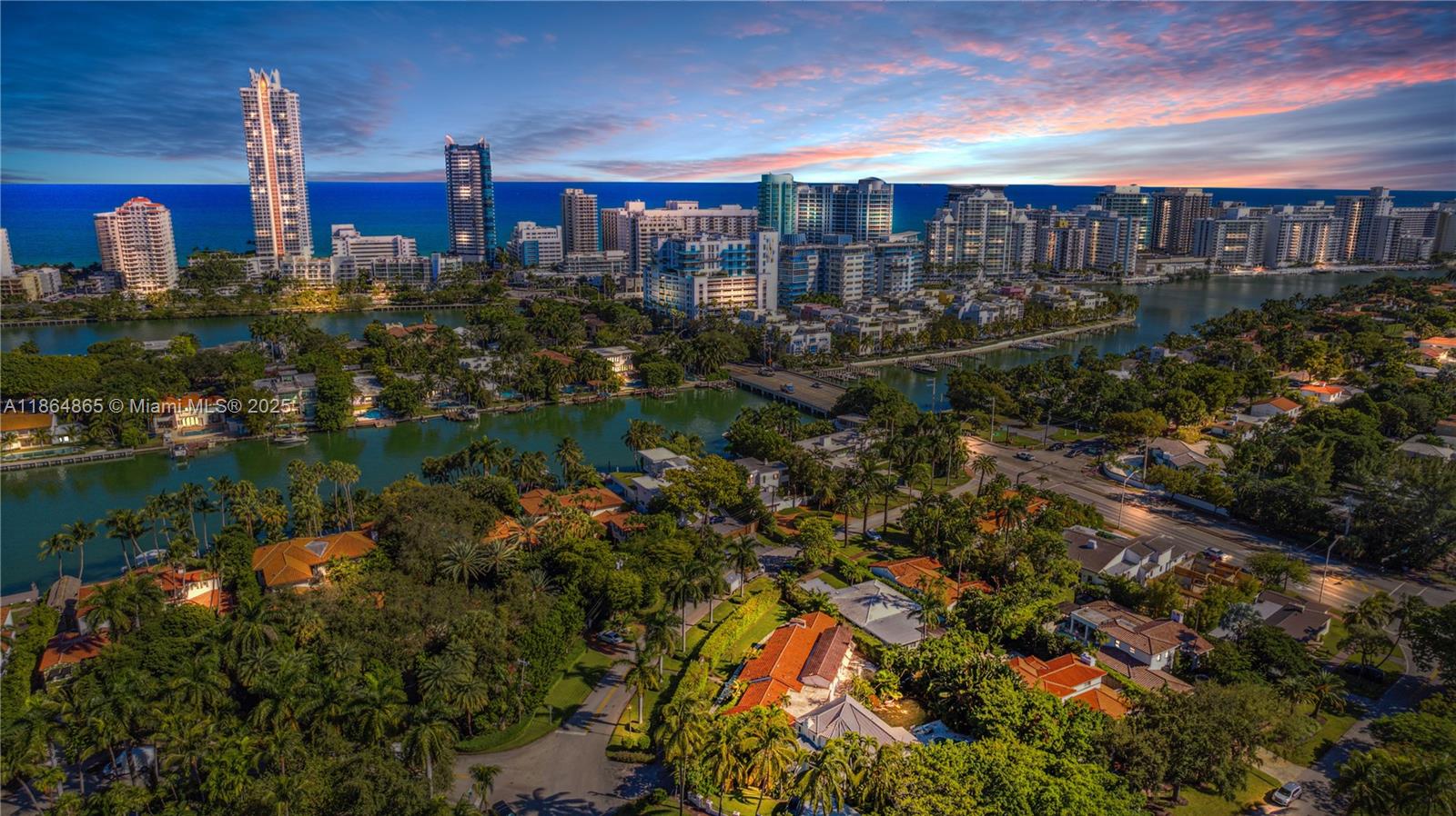 6350 Pinetree Dr Miami Beach, FL 33141