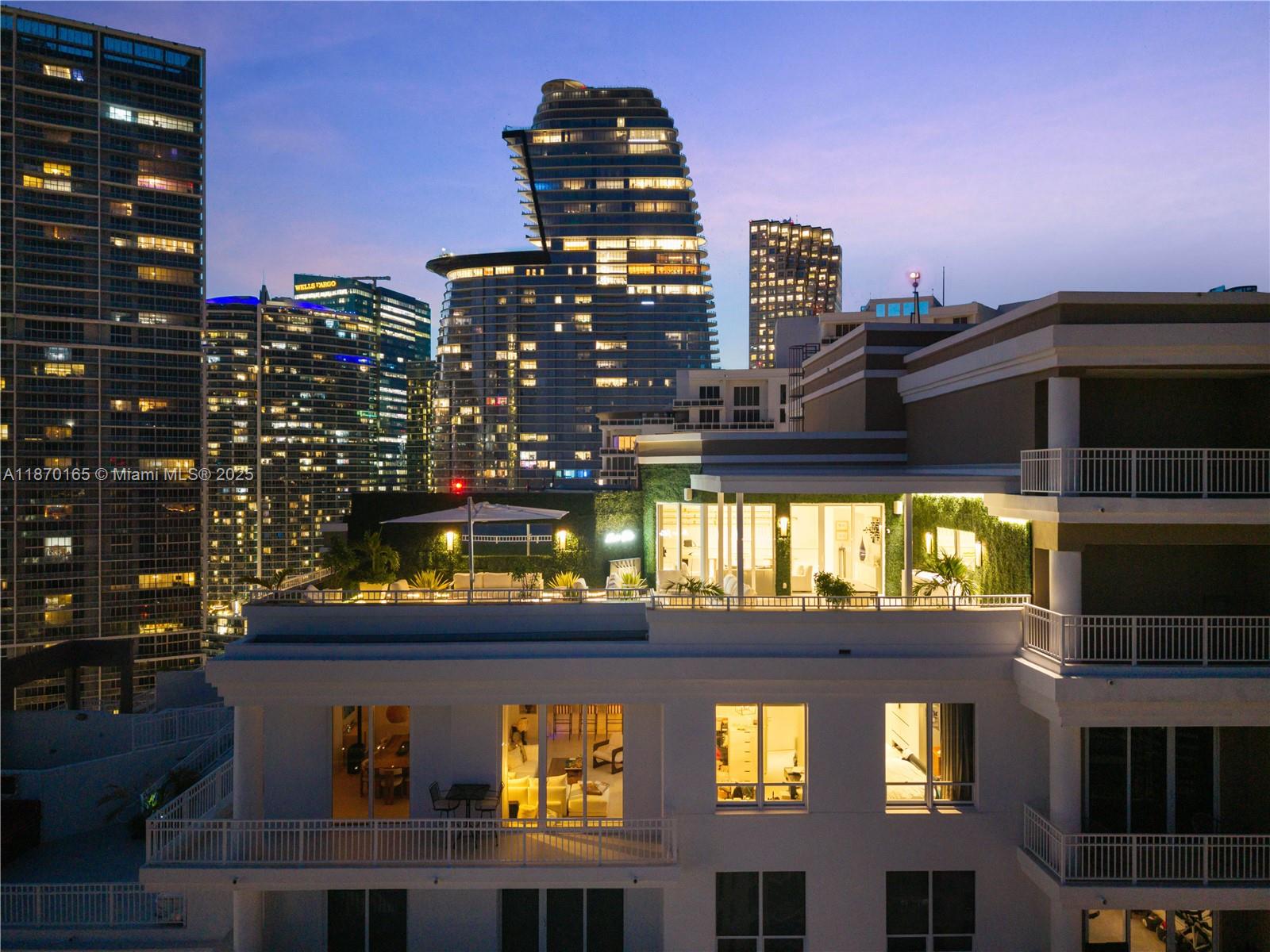 801 Brickell Key Blvd #PH3306