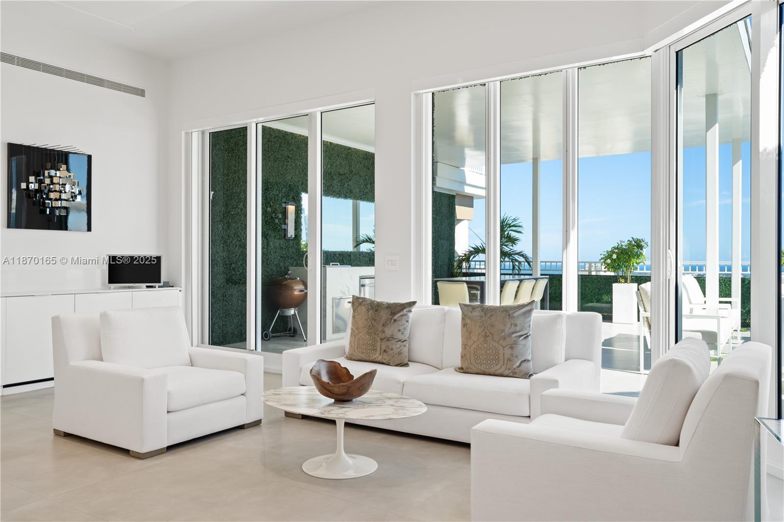 image Courts Brickell Key13