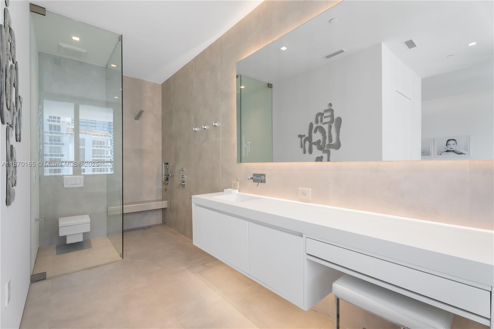 image Courts Brickell Key30