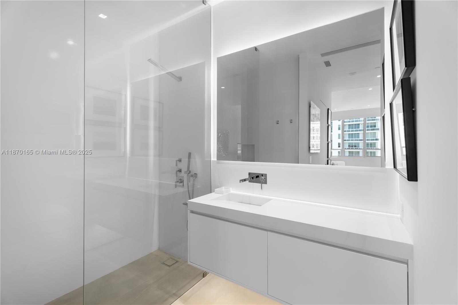 image Courts Brickell Key31