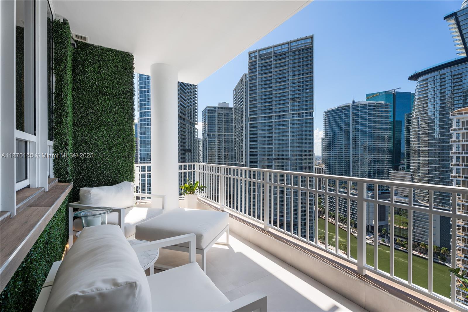 image Courts Brickell Key39