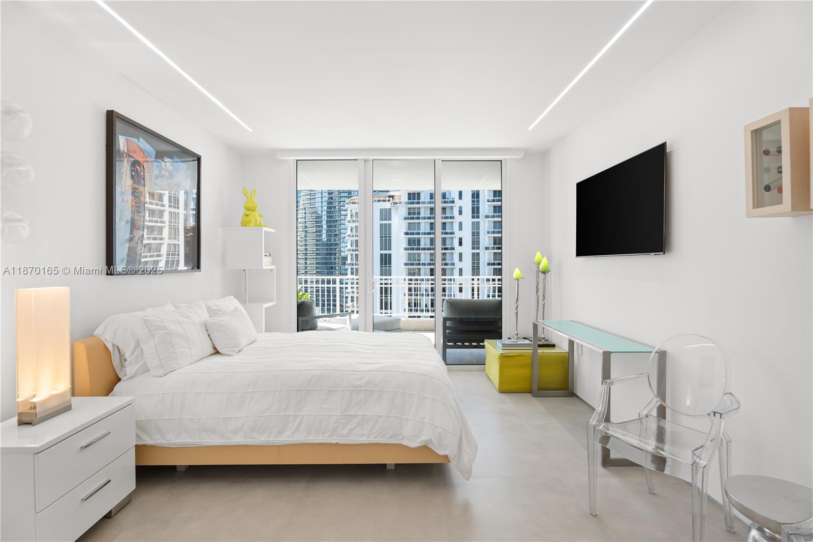 image Courts Brickell Key43