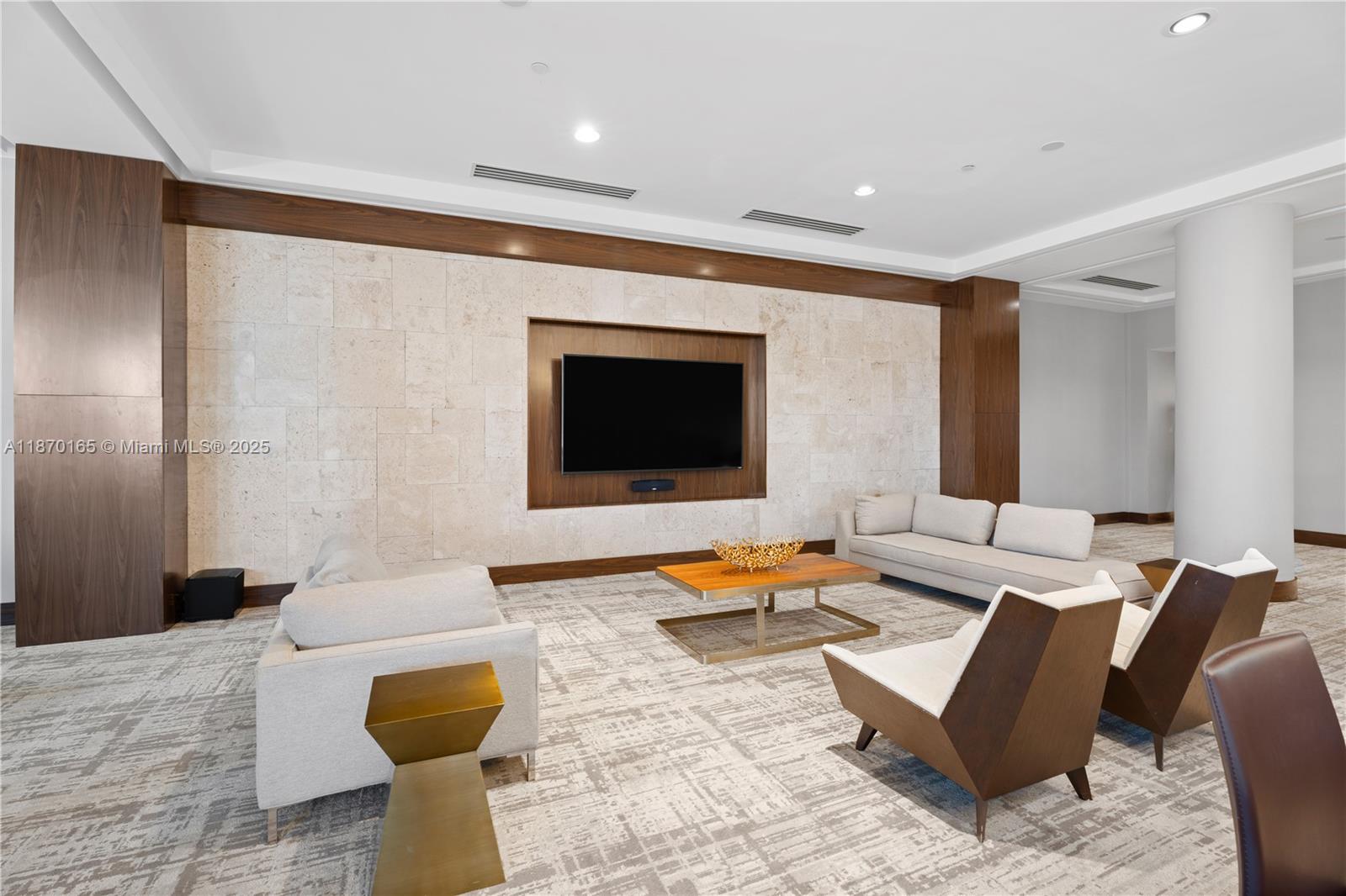 image Courts Brickell Key55