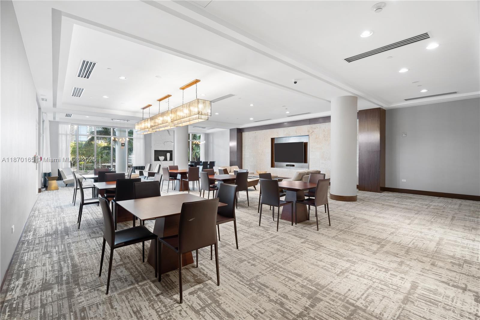 image Courts Brickell Key56