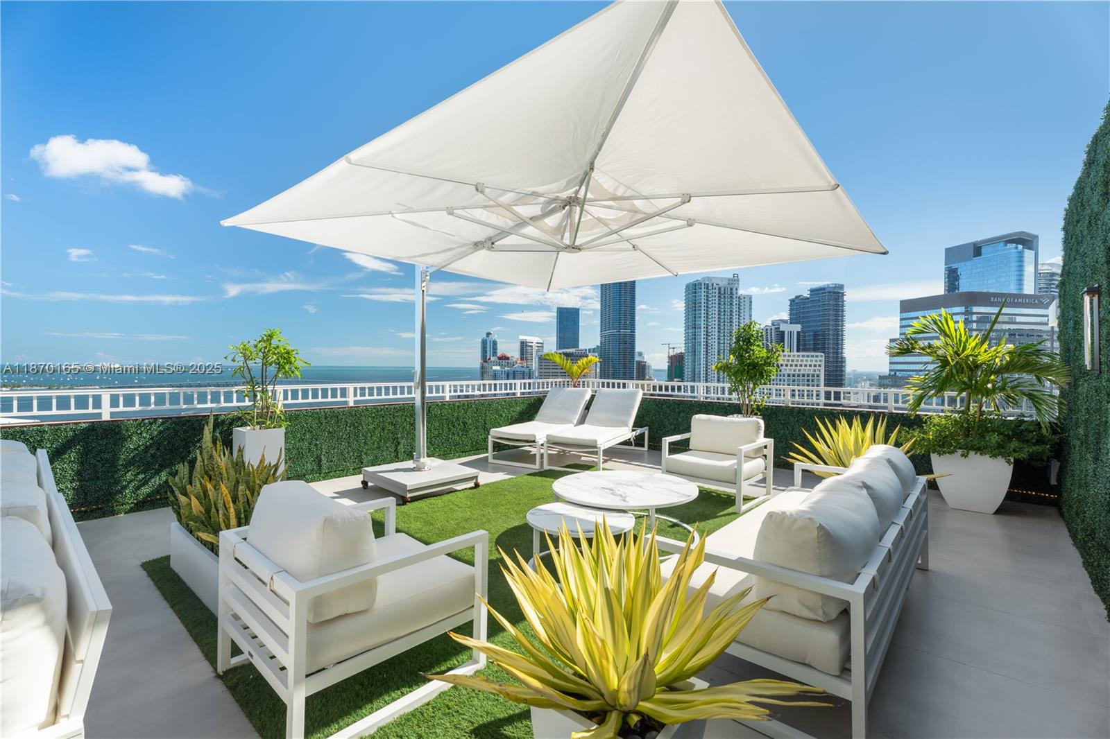 image Courts Brickell Key59