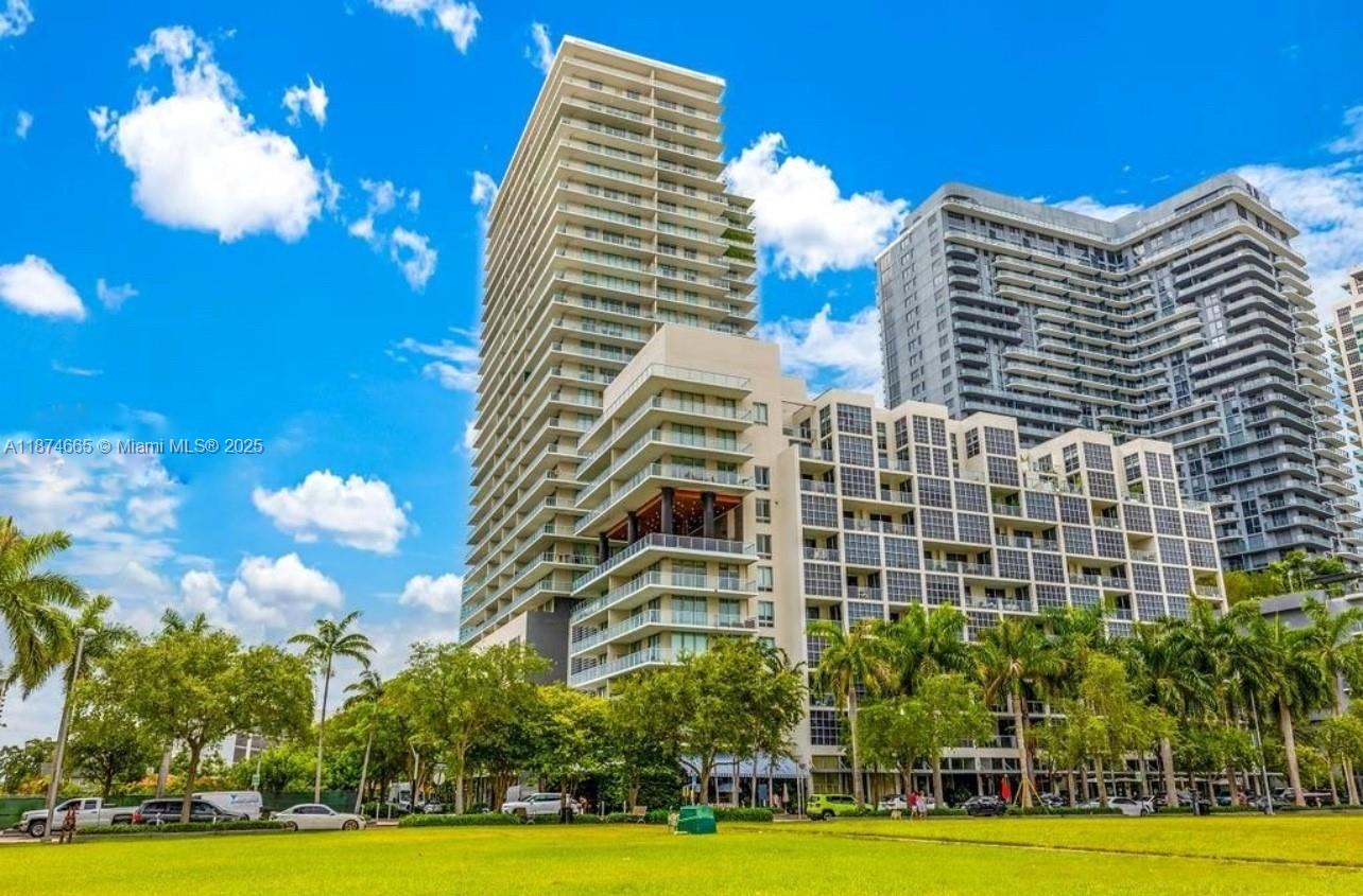 image Two Midtown Miami Condo28