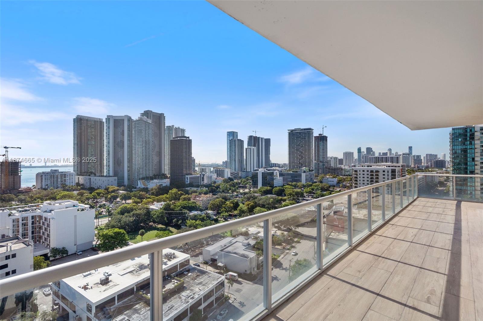 image Two Midtown Miami Condo4