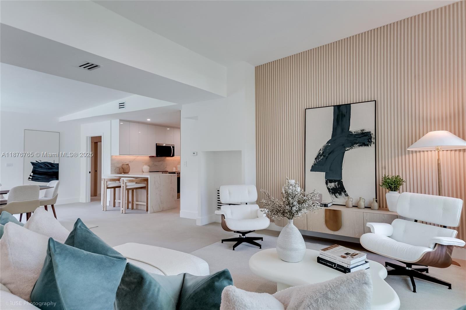 1120 NE 86th St Miami, FL 33138