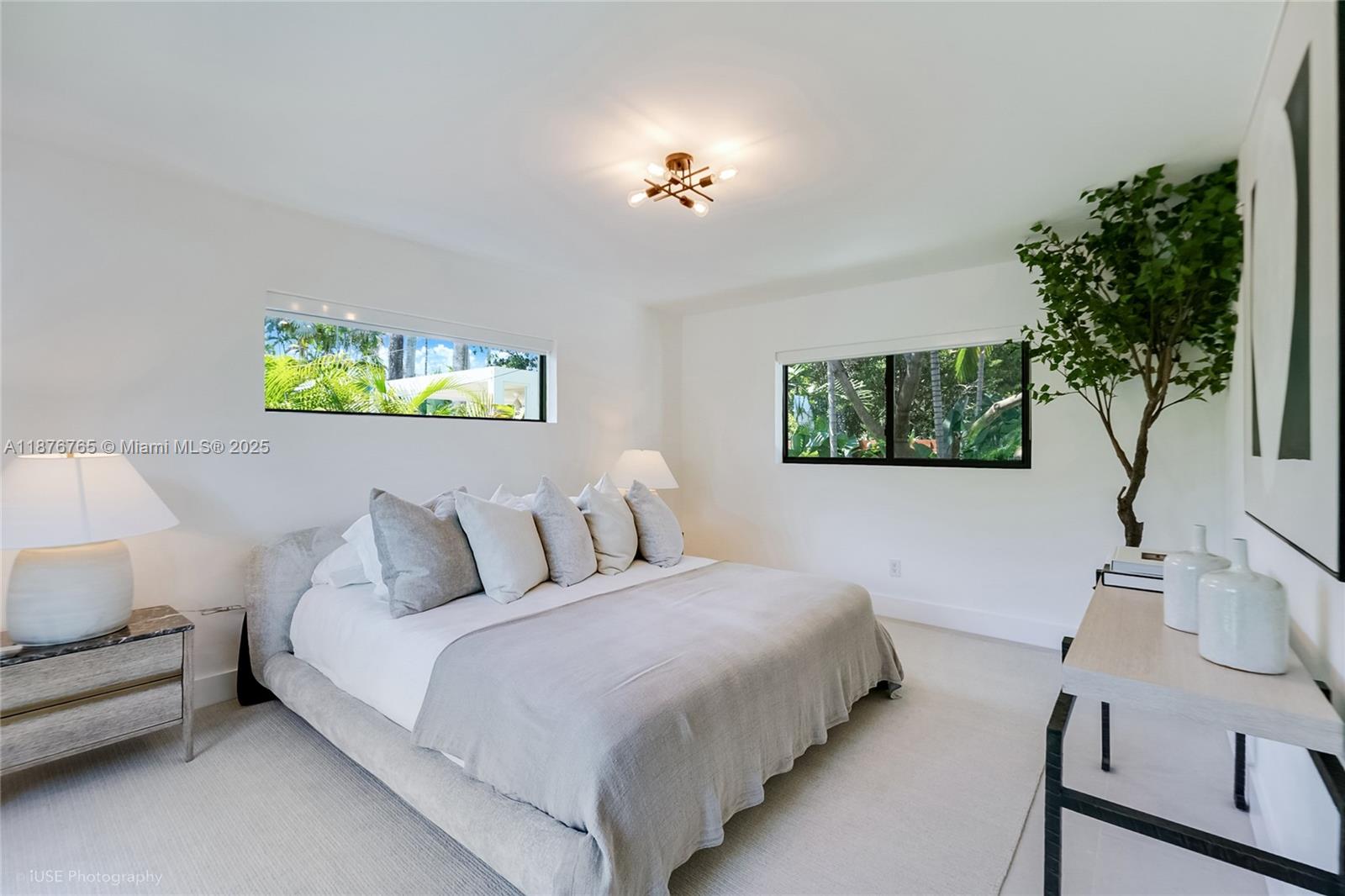 1120 NE 86th St Miami, FL 33138