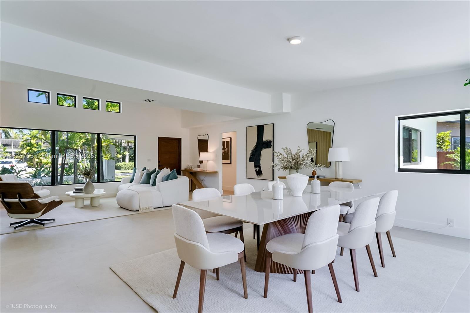 1120 NE 86th St Miami, FL 33138