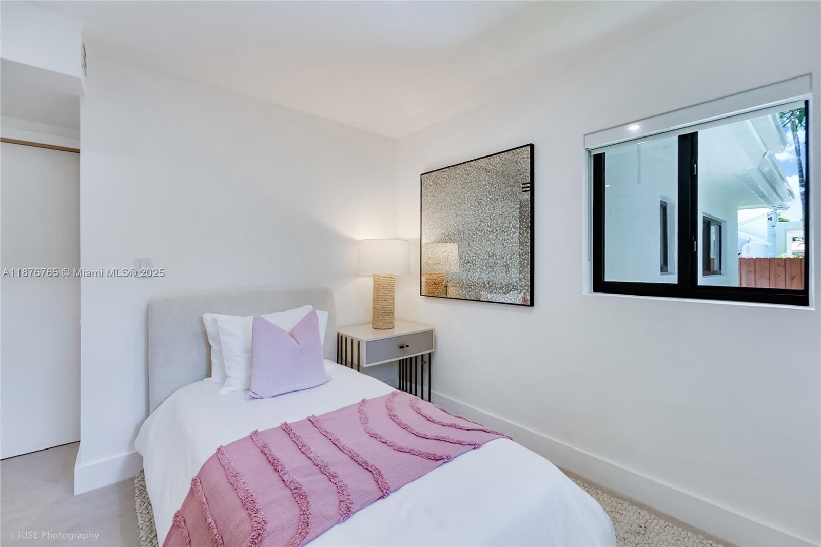 1120 NE 86th St Miami, FL 33138