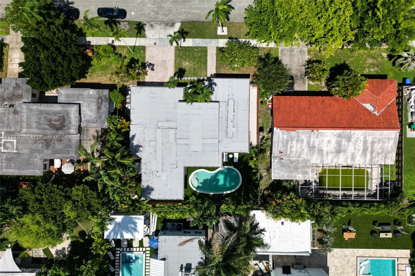 1120 NE 86th St Miami, FL 33138