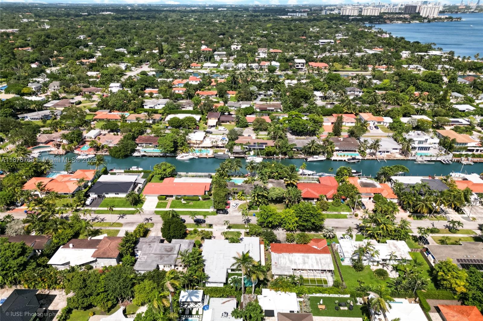 1120 NE 86th St Miami, FL 33138