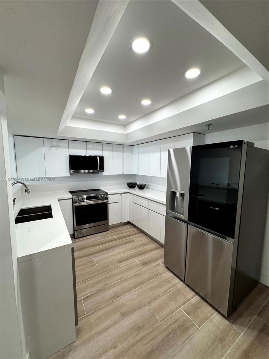 image Brickell Key One Condo1