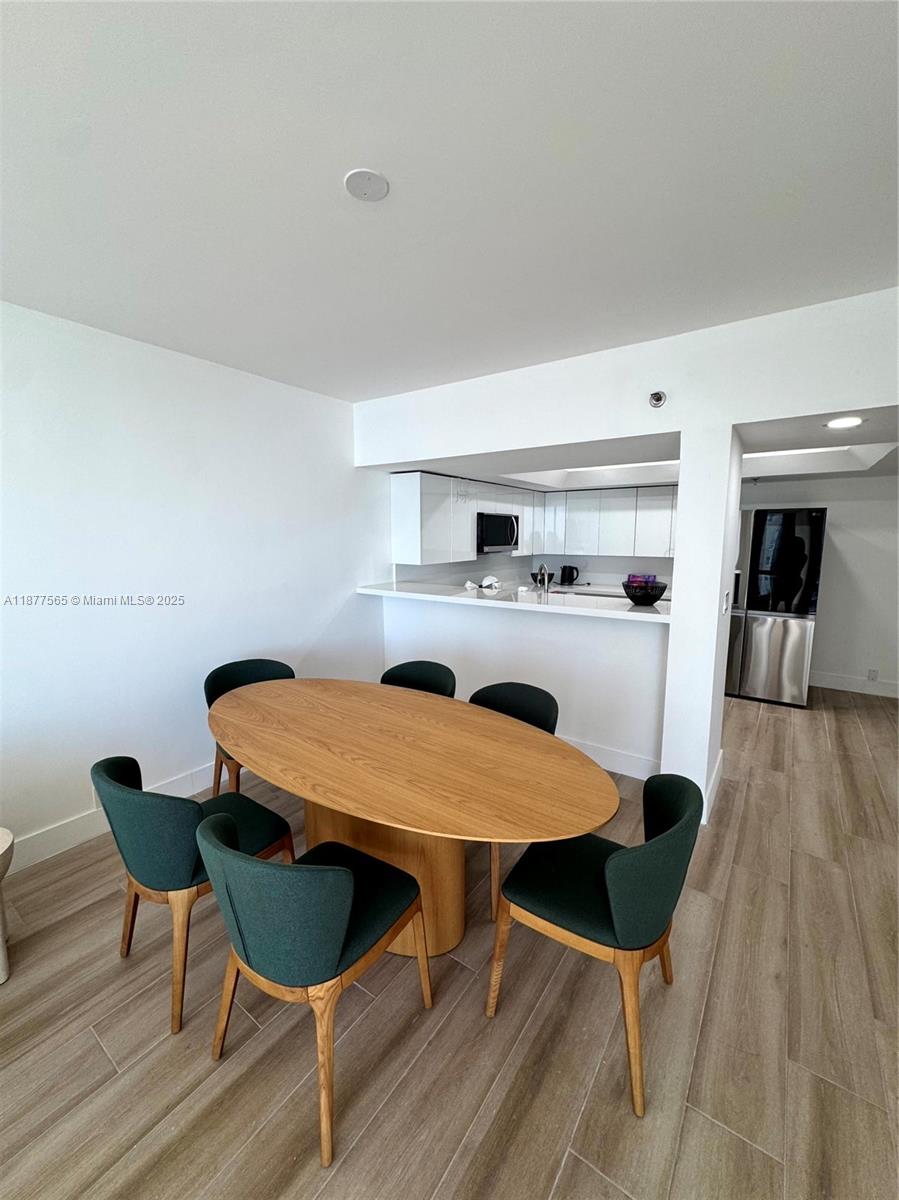 image Brickell Key One Condo19