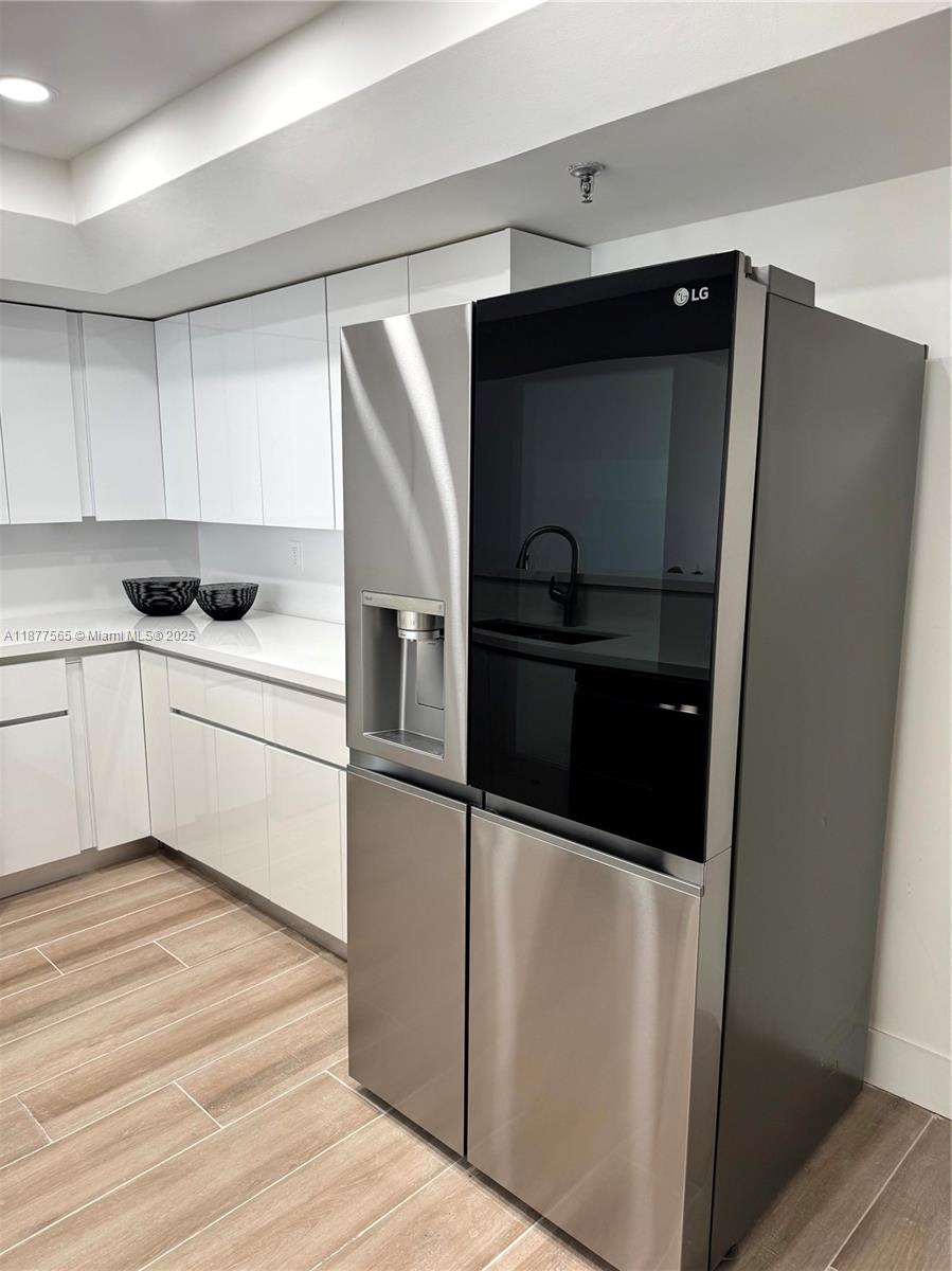 image Brickell Key One Condo2