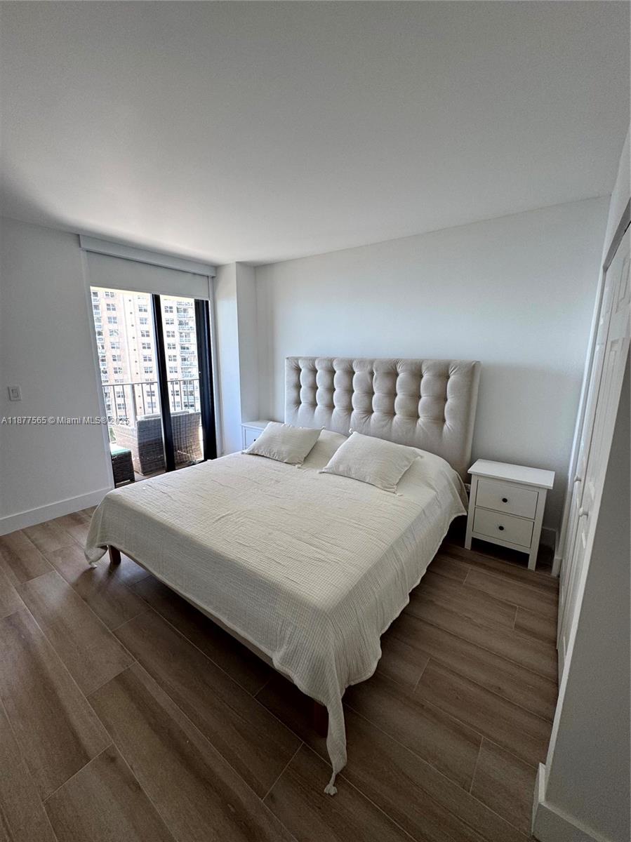 image Brickell Key One Condo30
