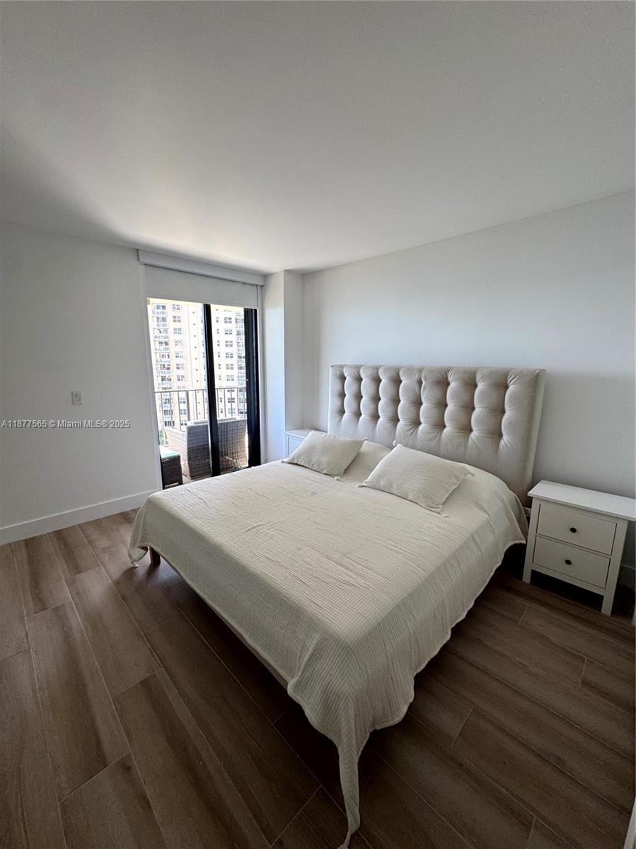 image Brickell Key One Condo33