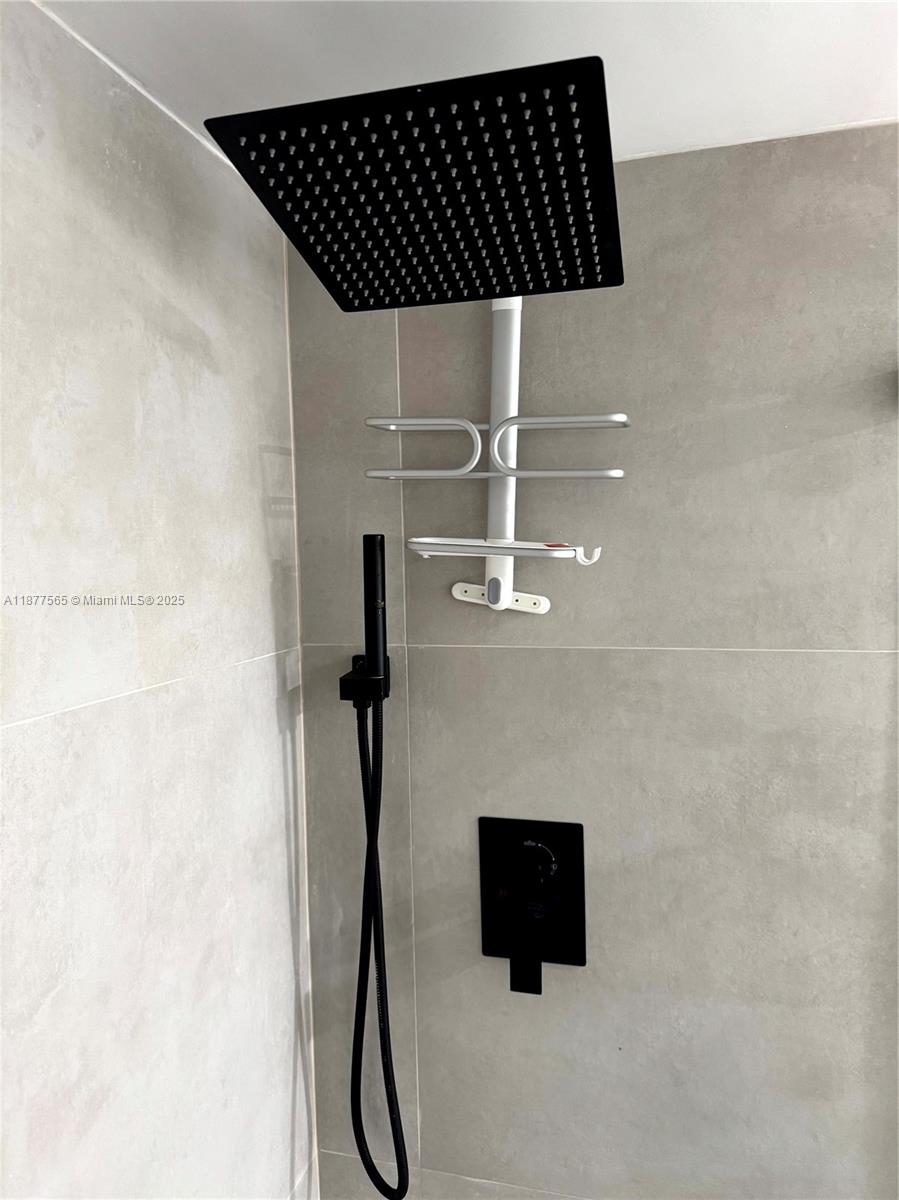 image Brickell Key One Condo40